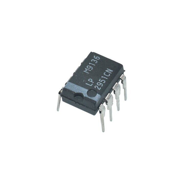 LP2951ACN DIP-8